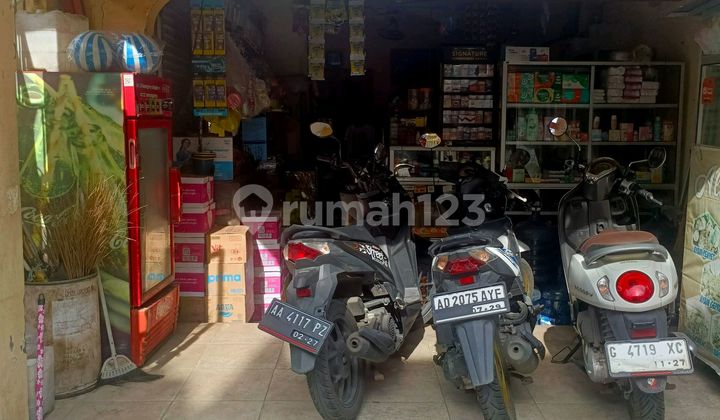 Rumah 2 Lantai Lokasi Strategis di Stadion Selatan, Semarang 2