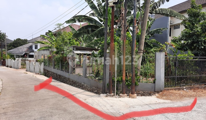 Strategic Hook Land in a Residential Settlement, Very Suitable for a Residence That Requires Tranquility. Strategic Hook Land in a Residential Settlement, Very Suitable for a Residence That Requires Tranquility.