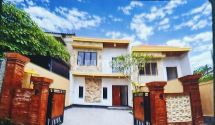 2-Story Modern Minimalist House Furnished on Jl. Ir. Soekarno Tabanan House in Pepito - Market Tabanan Tabanan, Jl. Dr. Ir. Soekarno No. 88, Banjar Anyar, Kediri, Tabanan, Bali, Indonesia, 82123, Kediri 2