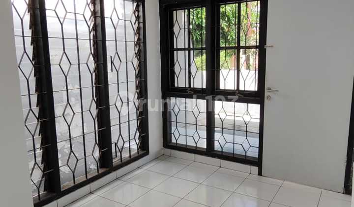 Disewakan Rumah di Puri Semarang 1