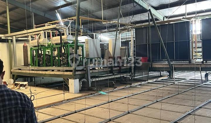 For Rent: Land and Warehouse Building in KIW West Semarang 2