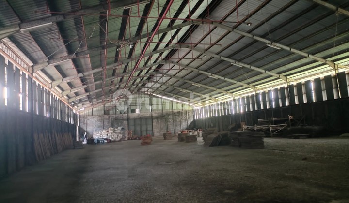 Warehouse for Rent in Demak Warehouse for Rent in Demak