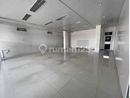 Warehouse for rent in Ngaliyan 2