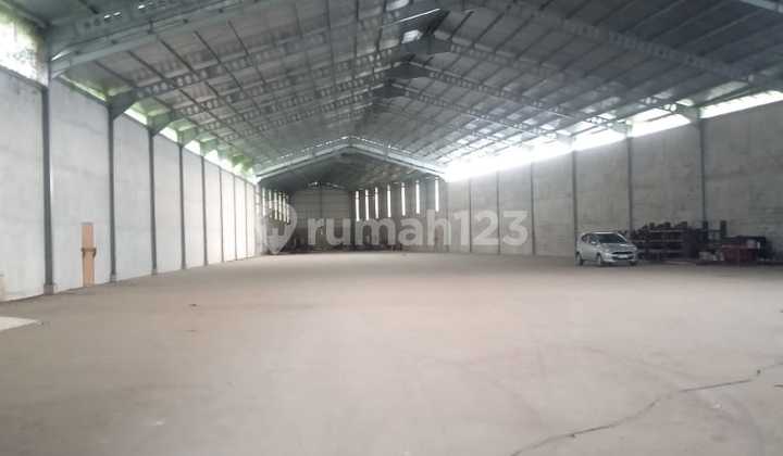 For Rent New Warehouse in Kendal