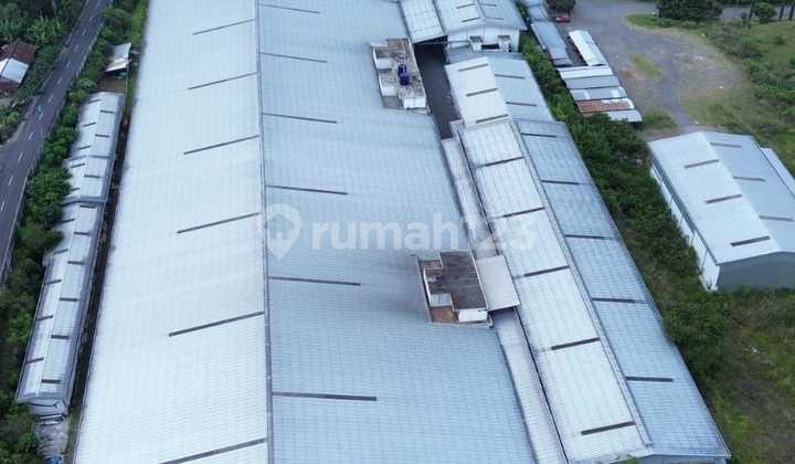 For Sale: Land and Garment Factory Building with Machinery For Sale: Land and Garment Factory Building with Machinery