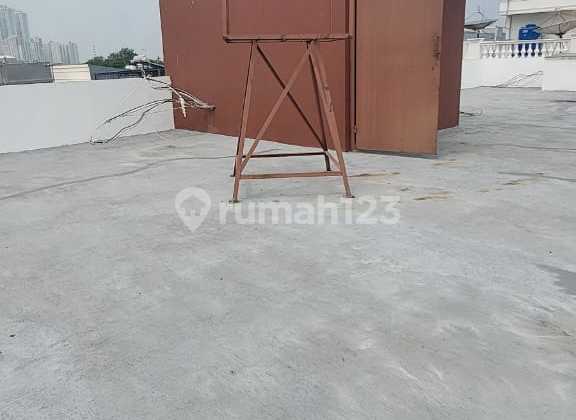Di Jual Rumah Hook Full Renovasi Pik 1 2