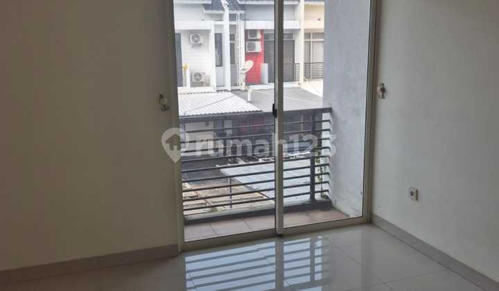 Rumah, SHM, 2 Lantai di BSD City Residence One