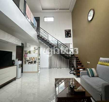 Minimalist 1.5-Story House in the Strategic Location of Bukit Cimangg City 1