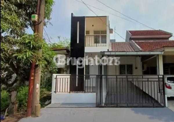 Rumah Minimalis 1.5 Lantai Di Lingkungan Yang Asri Di Sentul City