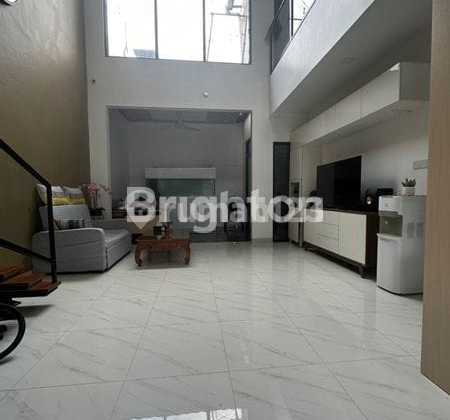 Minimalist 1.5-Story House in the Strategic Location of Bukit Cimangg City 2