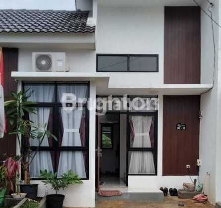 Rumah Mungil Dan Cantik Dengan Mezzanine Di Parung