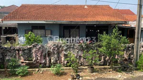 Rumah Mungil dengan Halaman Luas di Perum Sahid Jaya Bojongsari