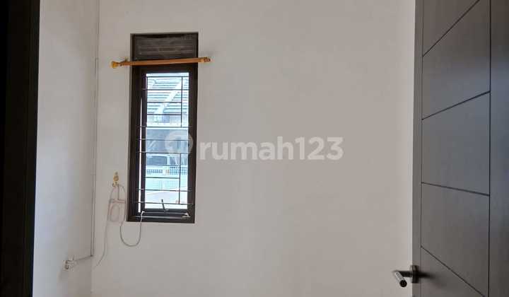 Disewakan Rumah Moderen Minimalis di Grandsharon Residence