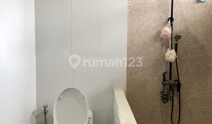 For Sale 2-Story Minimalist House Semi-Furnished Arcamanik Bandung City 2