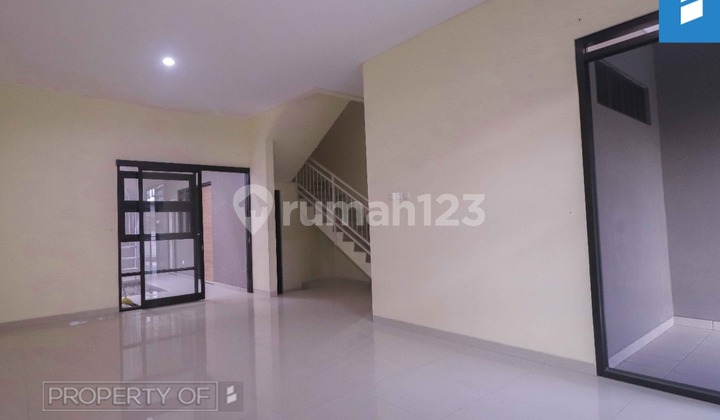 Disewakan Rumah 2 Lantai di Kawasan Premium Buah Batu Bandung Disewakan Rumah 2 Lantai di Kawasan Premium Buah Batu Bandung