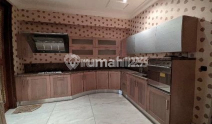 Apartemen Mewah Da Vinci 2