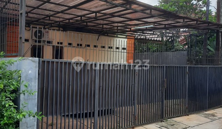 Jual Murah Rumah di Beji Depok Akses Jalan 2 Mobil Jual Murah Rumah di Beji Depok Akses Jalan 2 Mobil
