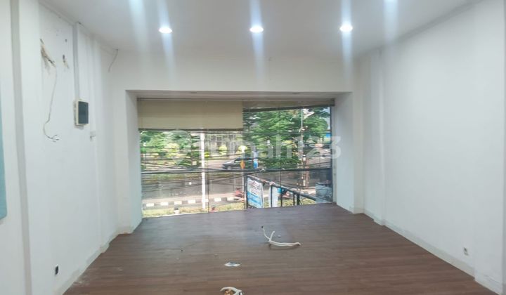 Di Sewakan Ruko Cocok untuk Kantor dan Usaha Di Sewakan Ruko Cocok untuk Kantor dan Usaha