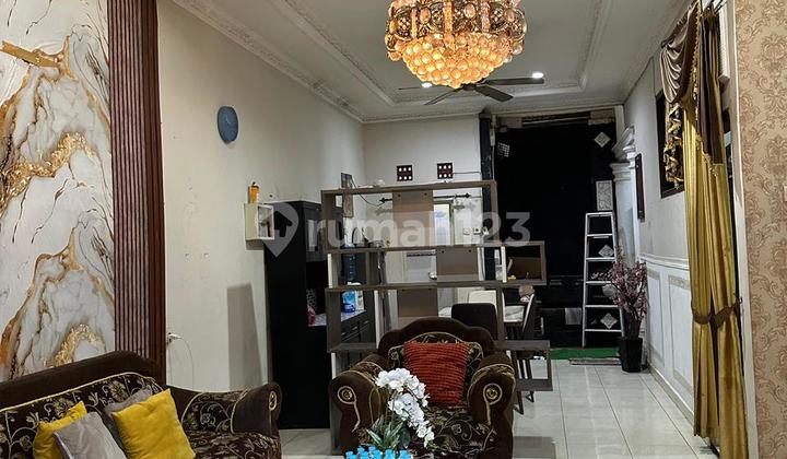 Sell Ready-to-Occupy House with 2-Car Access East Jakarta 2