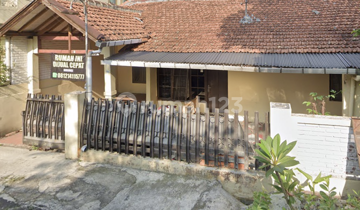 Modern Auction House Complex Bukit Ligar Cimenyan Bandung Modern Auction House Complex Bukit Ligar Cimenyan Bandung