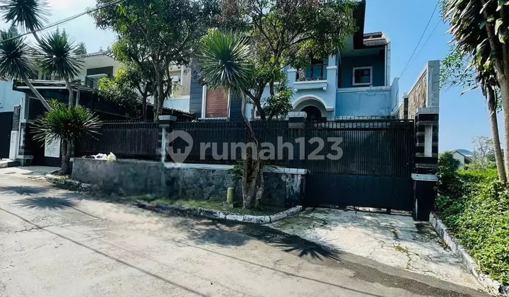 Rumah Lelang Mewah Dipondok Hijau Indah Parongpong