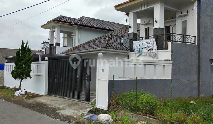 Rumah Lelang Modern di Mangkubumi Kota Tasik