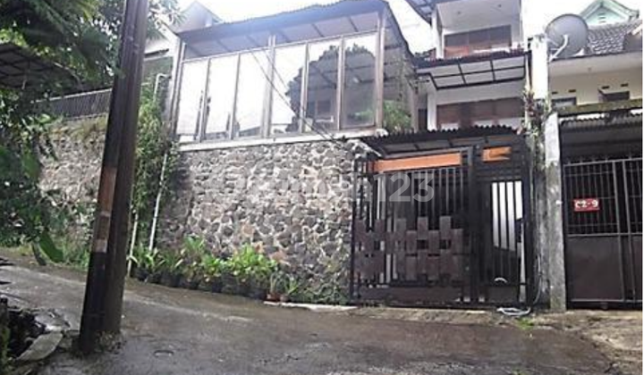 Rumah Lelang Modern 2 Lantai di Cibeunying Bandung Rumah Lelang Modern 2 Lantai di Cibeunying Bandung