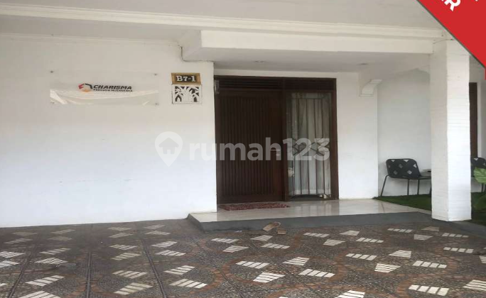 Modern 3-Story Auction House in Bojongsoang, Bandung 2