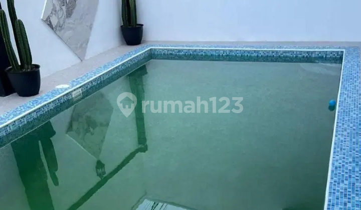 Rumah Lelang Mewah Kembar Sari Indah 2 Bandung 2