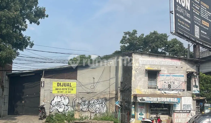 Gudang atau Worshop Lelang bagus di Pusat Kota