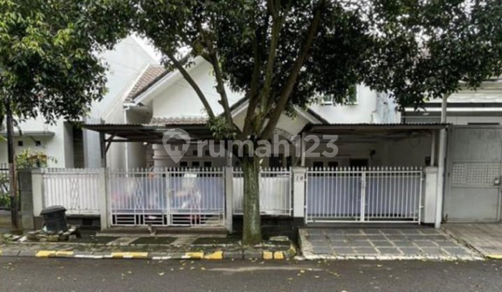 Rumah Lelang Modern di Batununggal Mulia Bandung