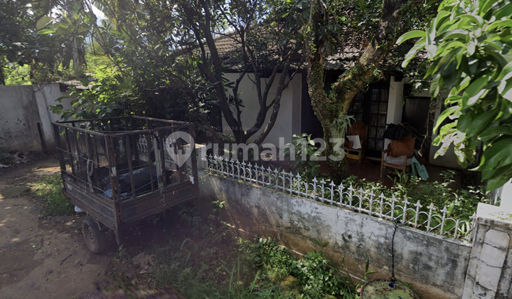 Rumah Lelang Modern di Cigending Kota Bandung
