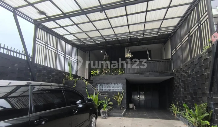 Rumah Lelang Modern Daerah Kiaracondong Bandung