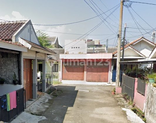 1-Storey Minimalist Auction House in Banjaran Bandung 2