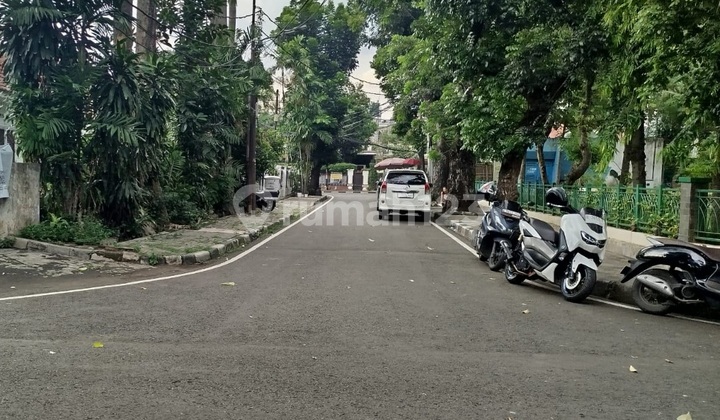 Menteng, Rumah Mewah Klasik Dengan Harga Dibawah Njop