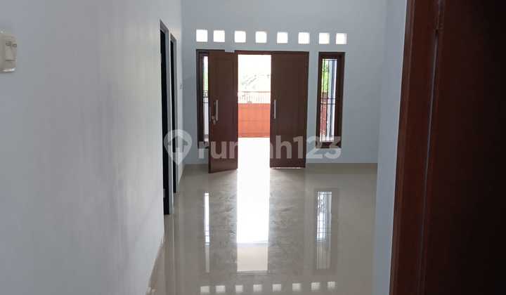 Rumah Baru Murah Harapan Indah Bekasi 1