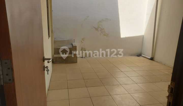 Good Ready-to-Occupy House in Harapan Indah Bekasi Cluster 2