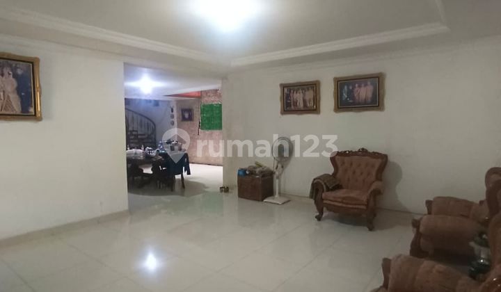 SHM Rawa Buaya, West Jakarta House