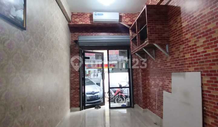 Kios di Apartemen City Park