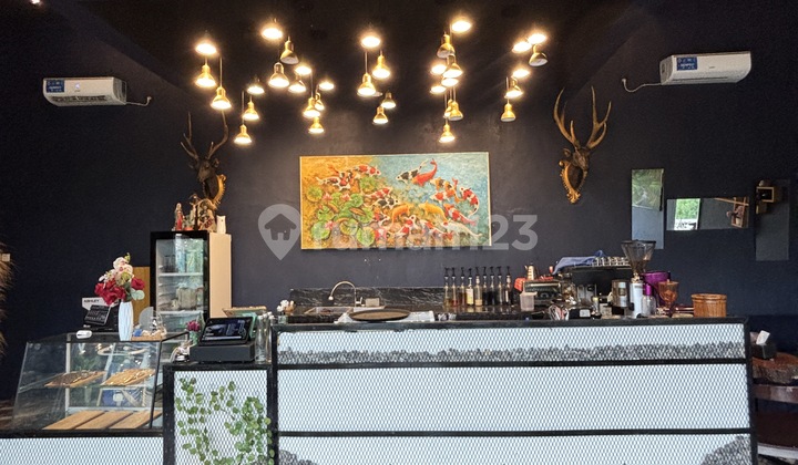 For Rent: Cafe / Business Space with Furniture and Free Food & Beverage Recipes