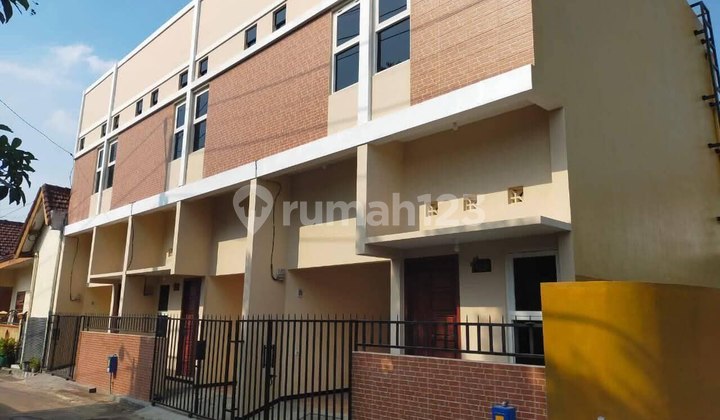 Cheap House for Rent in Blimbing Malang Near Araya