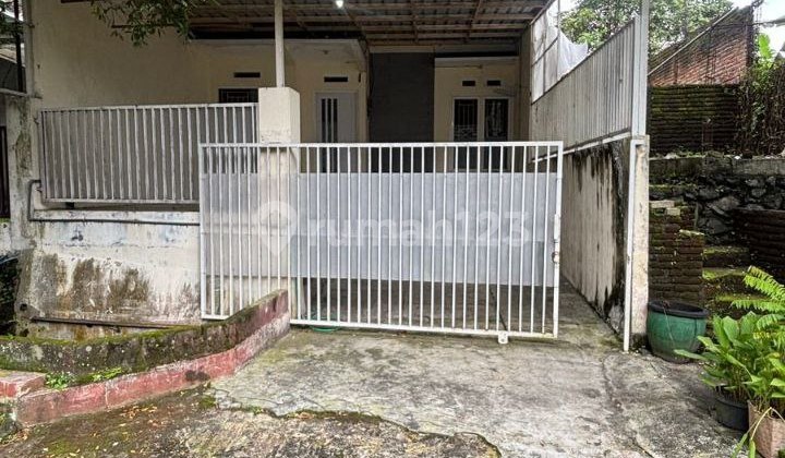 Rumah di Ikan Ikan Blimbing Malang Dekat Pusat Kota Rumah di Ikan Ikan Blimbing Malang Dekat Pusat Kota