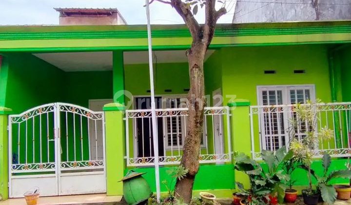 House Near Many Public Facilities and Campus in Ikan Ikan, Lowokwaru, Malang