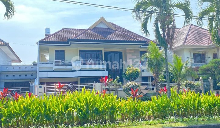 Rumah Luxury 2 Lt di Boulevard Pbi Araya Blimbing Malang 2