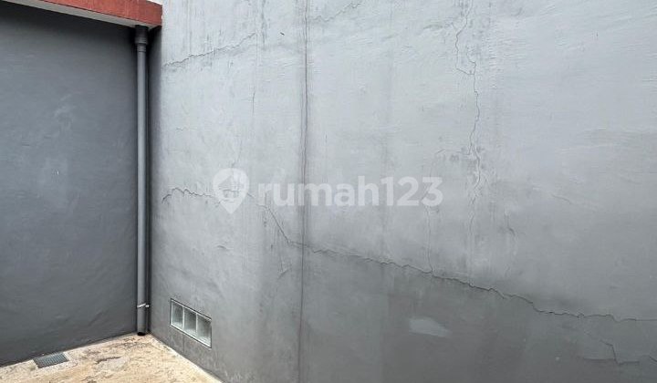 House Near Suhat in Lowokwaru Malang, Bustling Central City Area 2