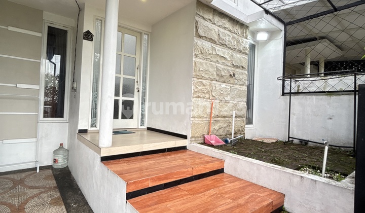 For Rent Leased Aesthetic Furnished House In Tasikmadu Ready To Occupied Well Maintained Fully Furnished A Step To Ub Brawijaya University A Step To Suhat Sukarno Hatta Malang City For Rent Leased Aesthetic Furnished House In Tasikmadu Ready To Occupied Well Maintained Fully Furnished A Step To Ub Brawijaya University A Step To Suhat Sukarno Hatta Malang City