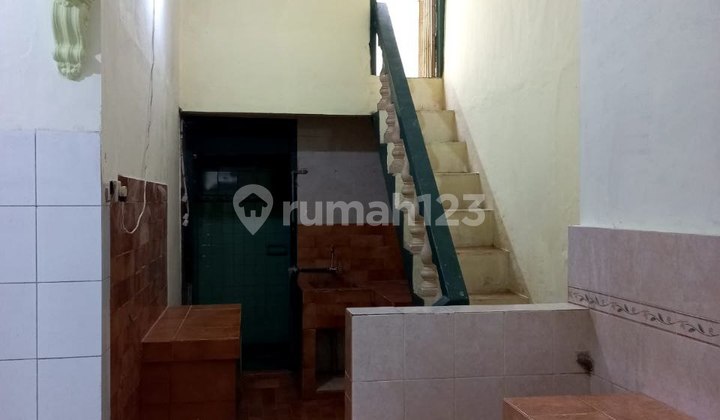 House Near Campus and Schools in Ikan Ikan Tunjungsekar Malang 2