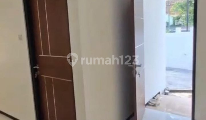 Affordable Minimalist Rental House Near Araya Blimbing Malang