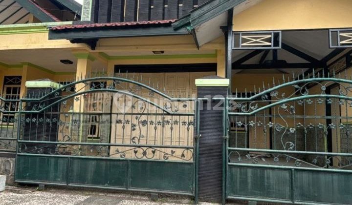 House Near Campus and Schools in Ikan Ikan Tunjungsekar Malang