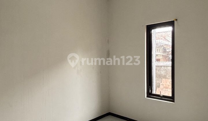 Disewakan Rumah Murah di Tirtomoyo Pakis Malang Dekat Araya 2